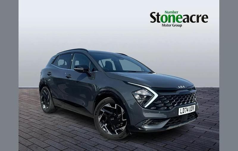 Grey Used 2024 Kia Sportage 4 SUV | £29,995 (Fair price) - Image 1/4