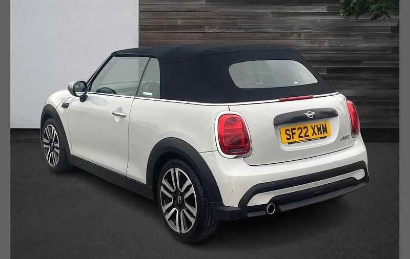Used Mini Cooper Cabriolet Exclusive 134 HP (98 kW) 2022 Silver Cabriolet
