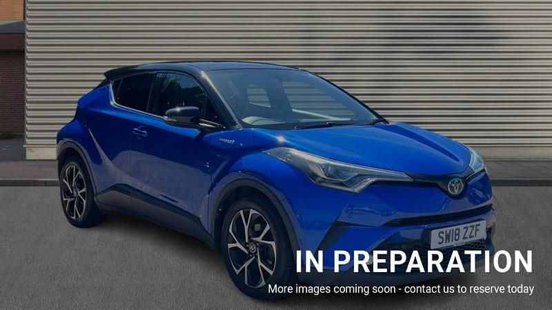 Second-hand Toyota C-HR 122 CP (89 kW) 2018 Albastru SUV