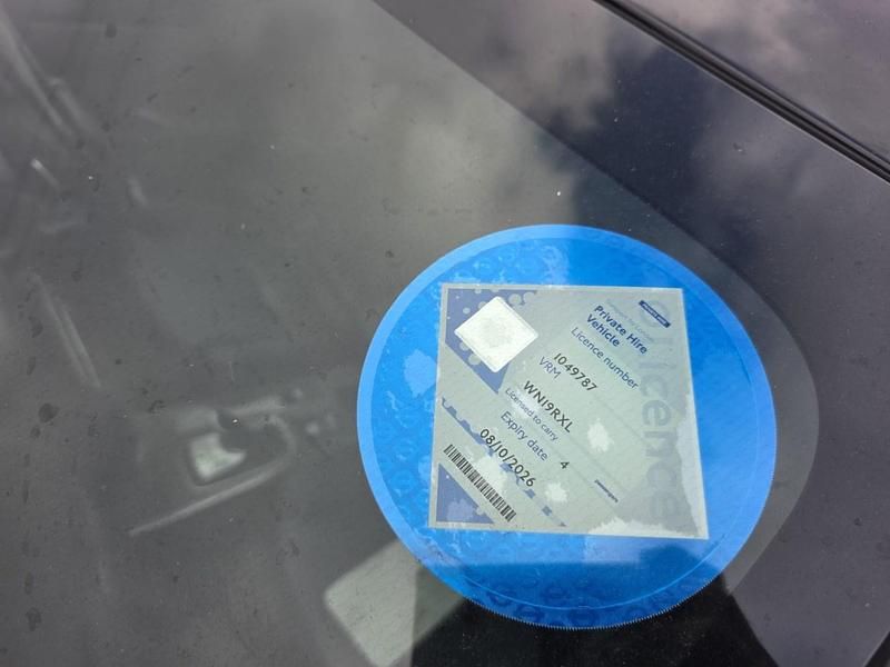 Used Mitsubishi Outlander P-HEV 2019 Black Estate