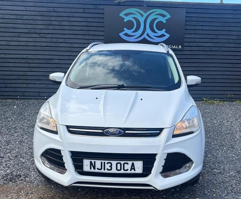 Used Ford Kuga Titanium 163 HP (119 kW) 2013 White SUV