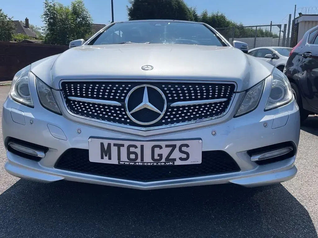 Used Mercedes E250 Sport Edition 204 HP (150 kW) 2012 Silver Coupe