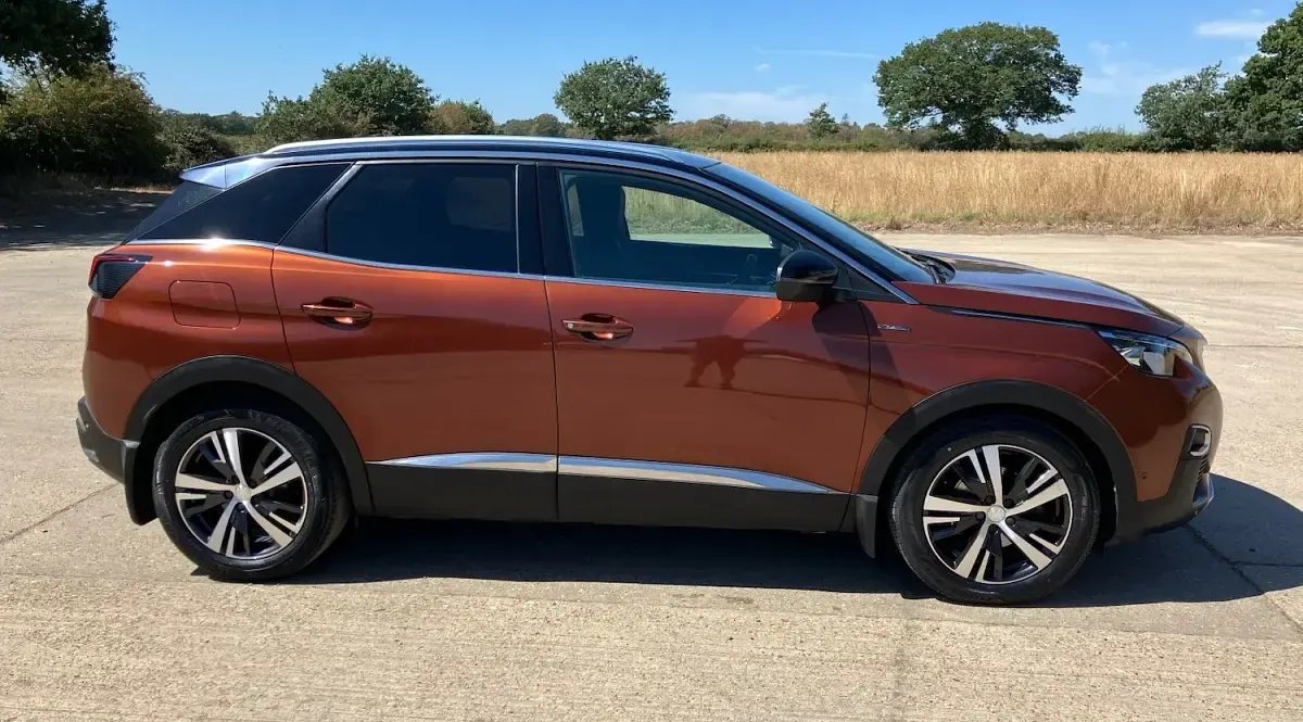Used Peugeot 3008 GT-line 130 HP (95 kW) 2018 Bronze SUV