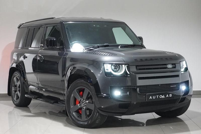Grey Used 2023 Land Rover Defender HSE Dynamic SUV | £70,875 (Expensive) - Image 1/3