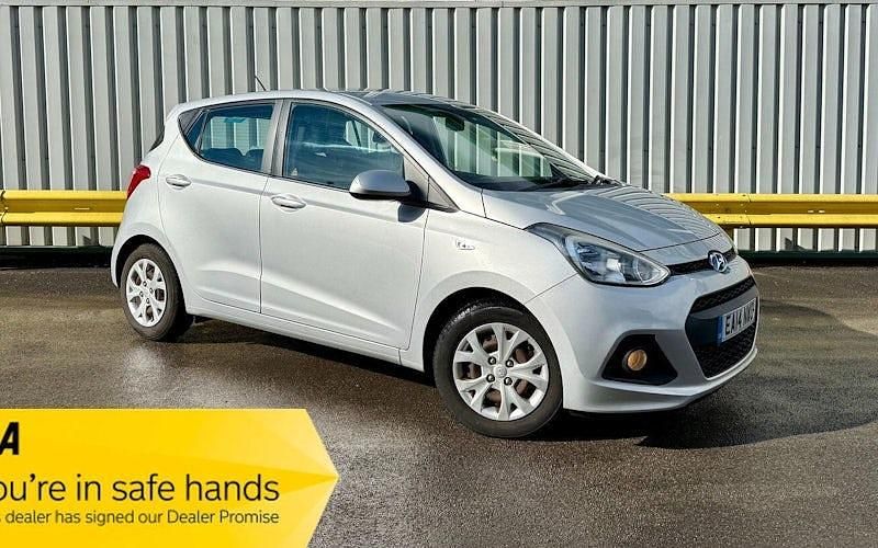 Used 2016 Hyundai i10 SE Hatchback | £5,495 (Good price) - Image 1/4