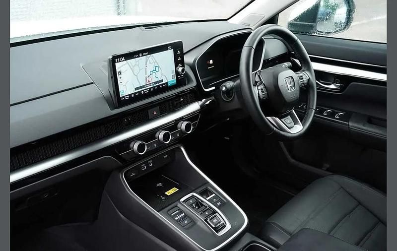 Used Honda CR-V Advance 180 HP (132 kW) 2025 White SUV