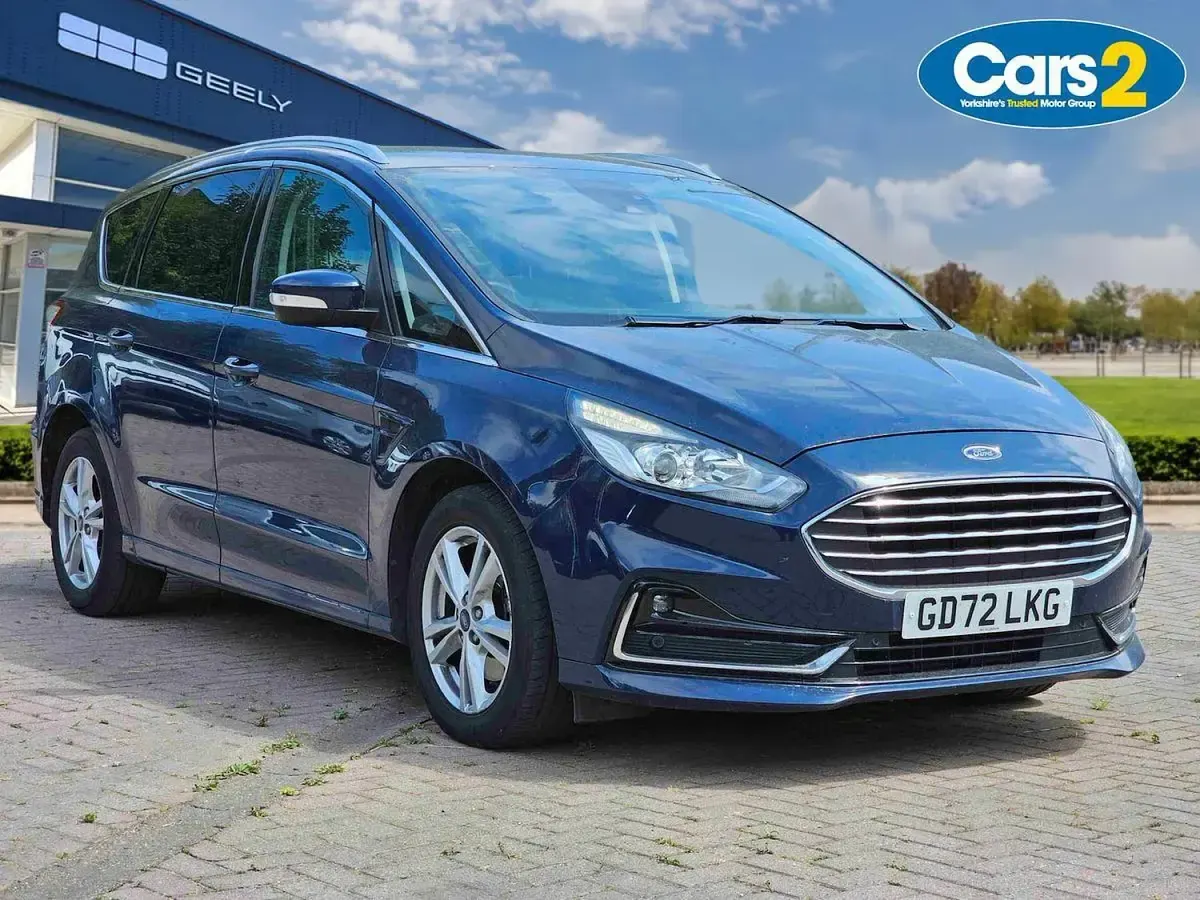 Used Ford S-MAX Titanium 190 HP (139 kW) 2022 MPV