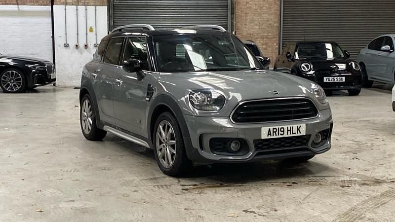Grey Used 2019 Mini Cooper Countryman Sport SUV | £17,000 (Fair price) - Image 1/4