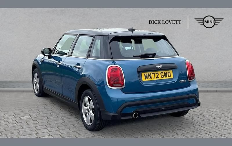 Used Mini Cooper Classic 134 HP (98 kW) 2022 Blue Hatchback