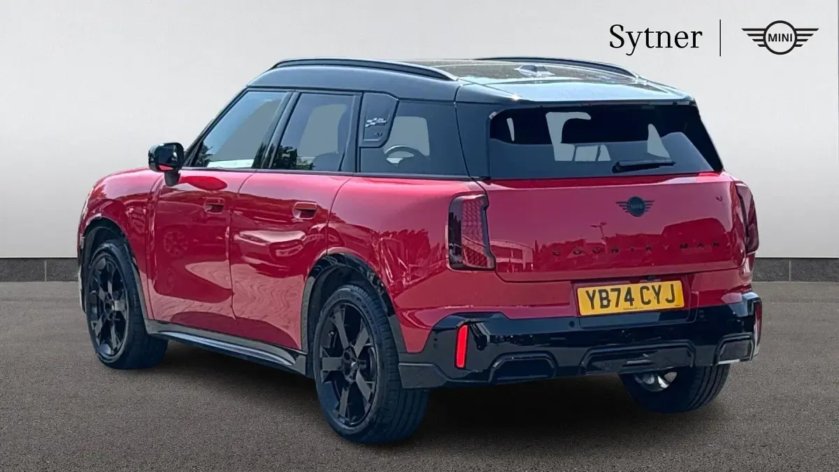 Used Mini Countryman 215 HP (158 kW) 2024 Red SUV