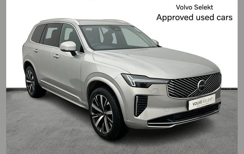 Used Volvo XC90 Core 449 HP (330 kW) 2025 Silver SUV