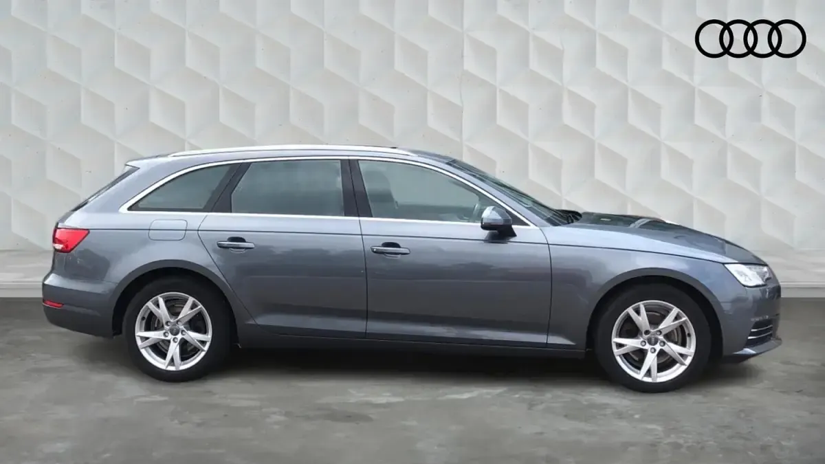 Usado Audi A4 Sport 187 CV (137 kW) 2016 Gris Familiar