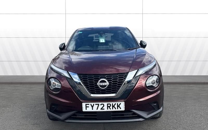 Usado Nissan Juke N-Connecta 114 CV (83 kW) 2023 Rojo SUV