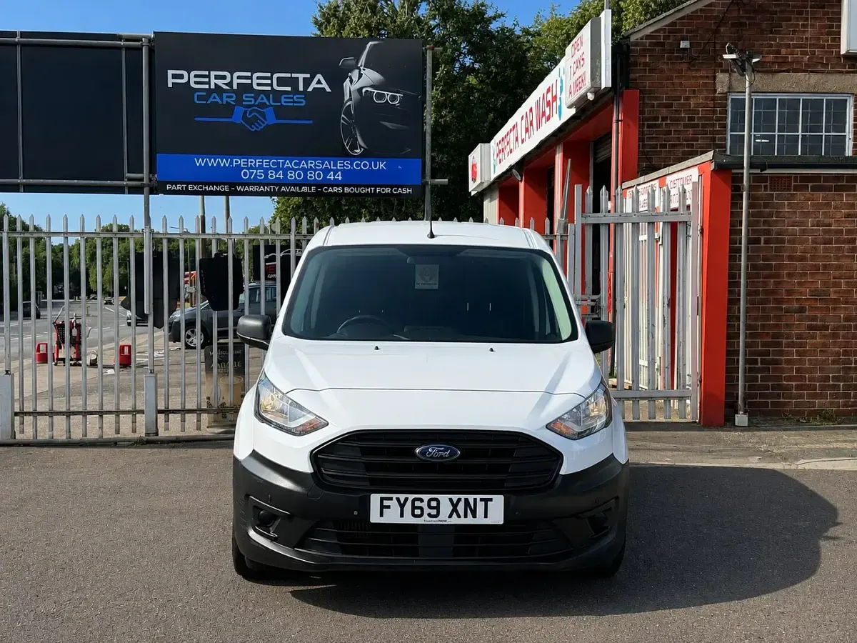 Used Ford Transit 100 HP (73 kW) 2020 White Van