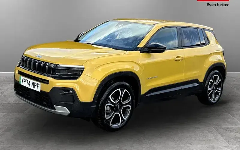 Begagnad Jeep Avenger Summit 114 kW (156 HK) 2024 SUV