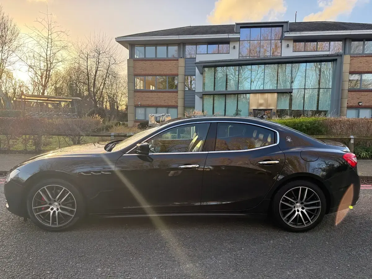 Used Maserati Ghibli 345 HP (253 kW) 2014 Black Sedan