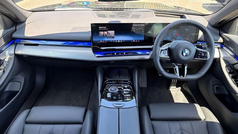 Used BMW 520 M Sport 205 HP (150 kW) 2025 Black