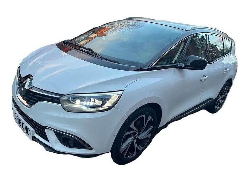 Used Renault Grand Scénic IV Signature 110 HP (80 kW) 2018 White/black MPV