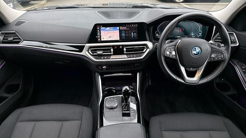 Used BMW 330e Comfort Edition 288 HP (211 kW) 2022 Grey