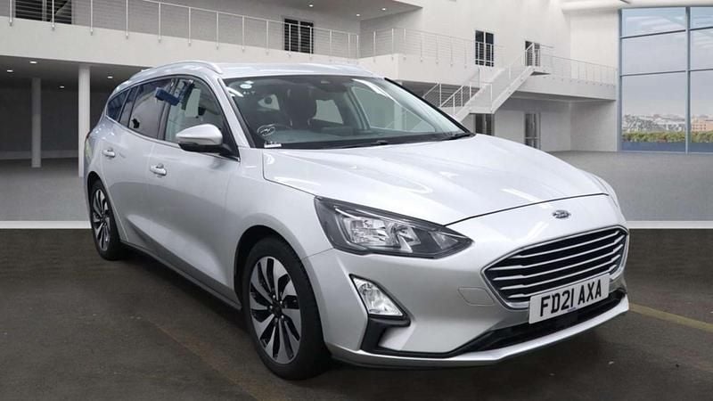 Silver Used 2021 Ford Focus Zetec Estate | £7,292 (Super price) - Image 1/4