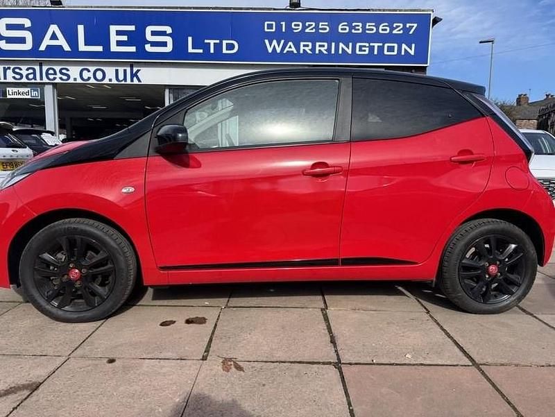 Used Toyota Aygo X-cite 68 HP (50 kW) 2018 Red Hatchback