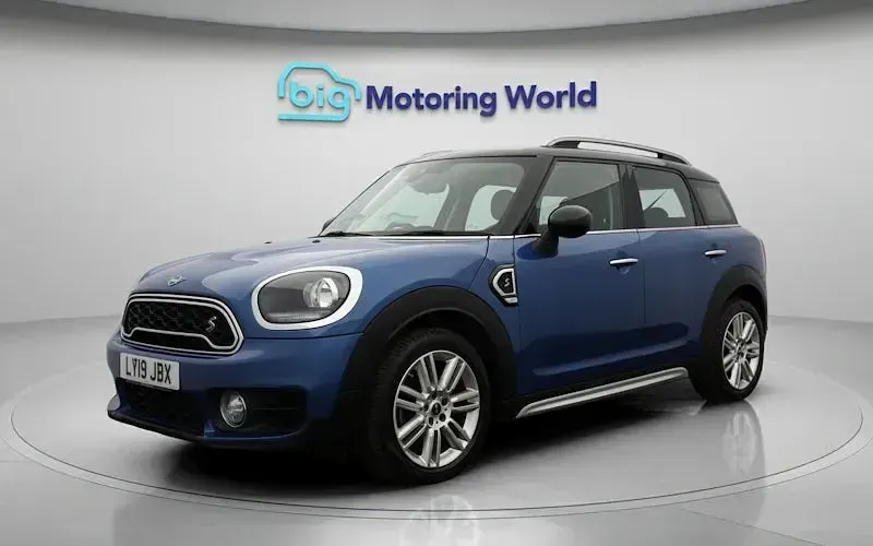 Used Mini Cooper S Exclusive 192 HP (141 kW) 2019 Blue Hatchback