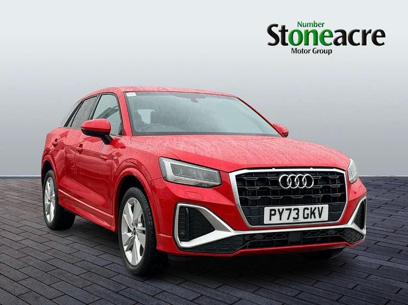 Used Audi Q2 S-Line 150 HP (110 kW) 2023 Red SUV