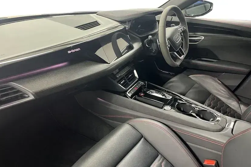 Used Audi RS e-tron GT Design 475 kW (646 HP) 2021 Blue Sedan