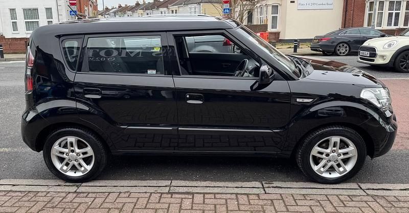 Used Kia Soul 124 HP (91 kW) 2009 Black SUV