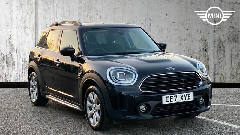 Used Mini Cooper Countryman Classic 134 HP (98 kW) 2021 Black SUV