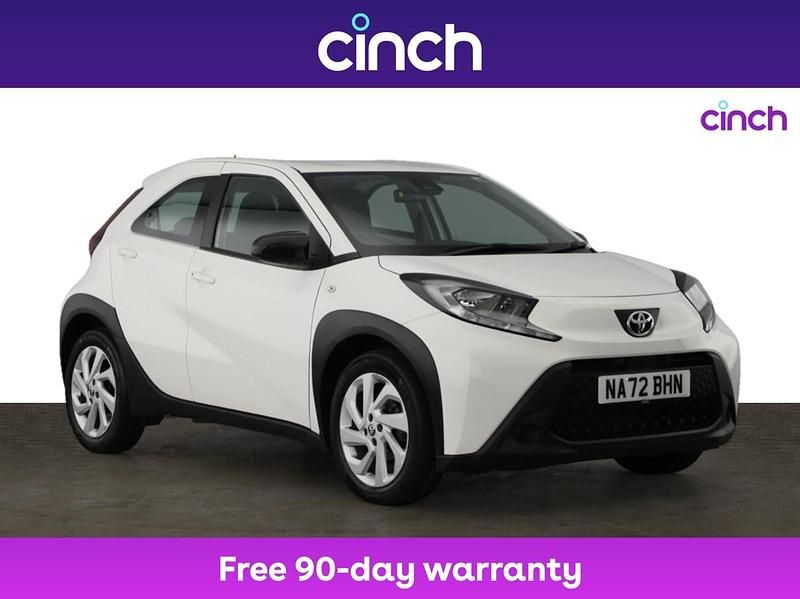 White Used 2022 Toyota Aygo PURE Hatchback | £11,449 (Fair price) - Image 1/3