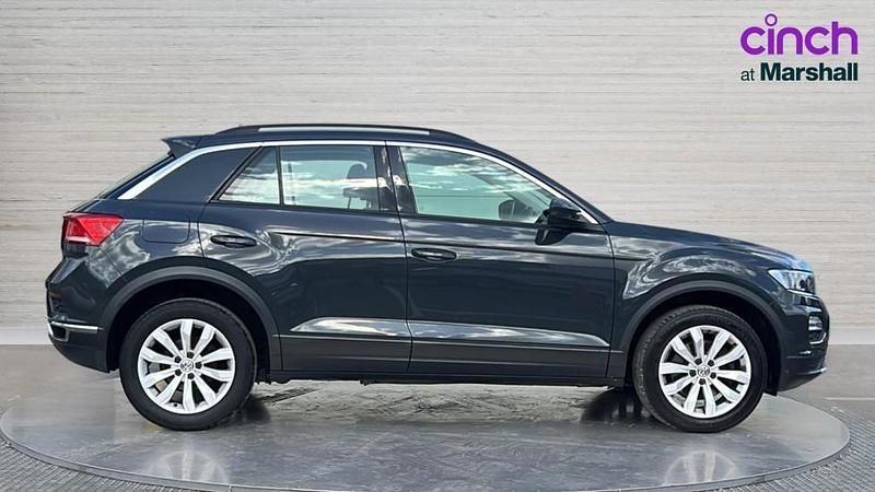 Used VW T-Roc SE 150 HP (110 kW) 2018 Grey SUV