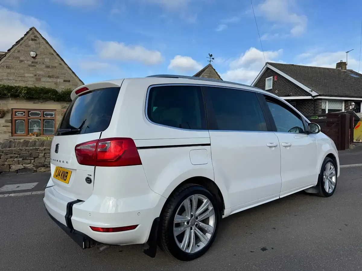 Used Seat Alhambra SE 177 HP (130 kW) 2014 White MPV