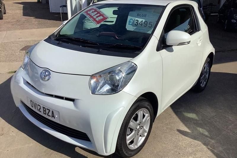 White Used 2012 Toyota iQ Hatchback | £3,491 (Fair price) - Image 1/1