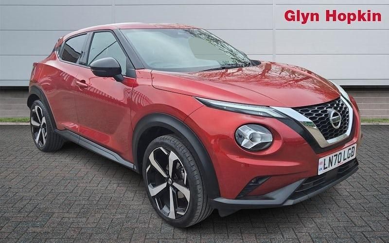 Used Nissan Juke Tekna 117 HP (86 kW) 2020 Red SUV