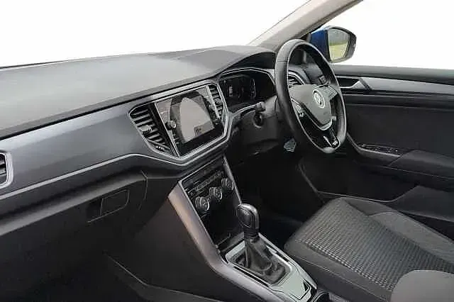 Used VW T-Roc Active 150 HP (110 kW) 2021 Blue SUV