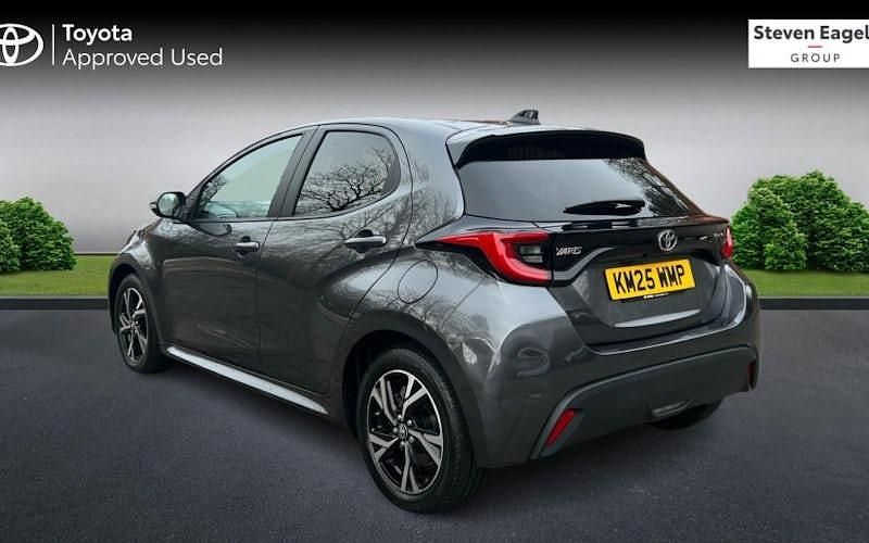 Used Toyota Yaris Hybrid Design 116 HP (85 kW) 2026 Hatchback