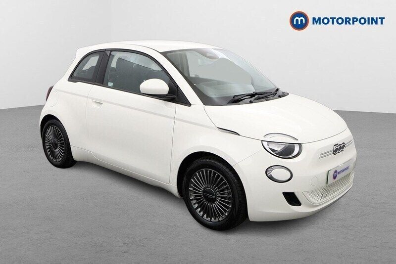 White Used 2021 Fiat 500e Icon Hatchback | £10,899 (Fair price) - Image 1/4