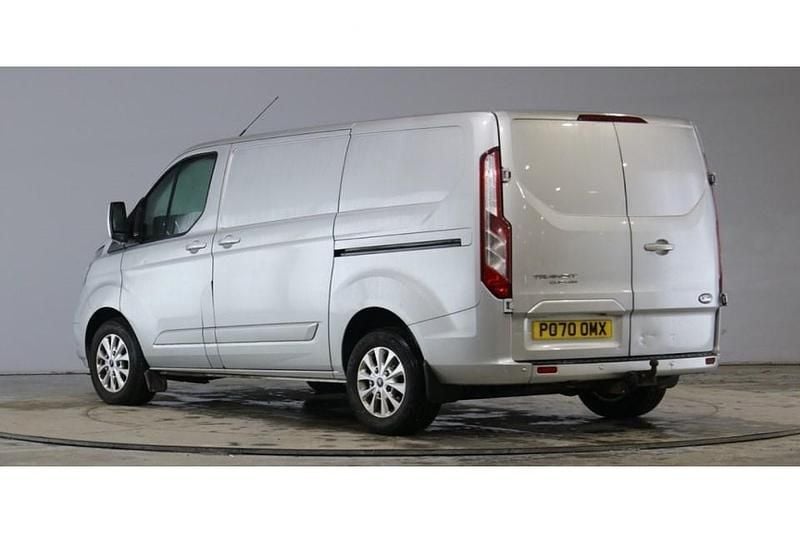 Used Ford Transit Custom Limited 130 HP (95 kW) 2020 Silver Van