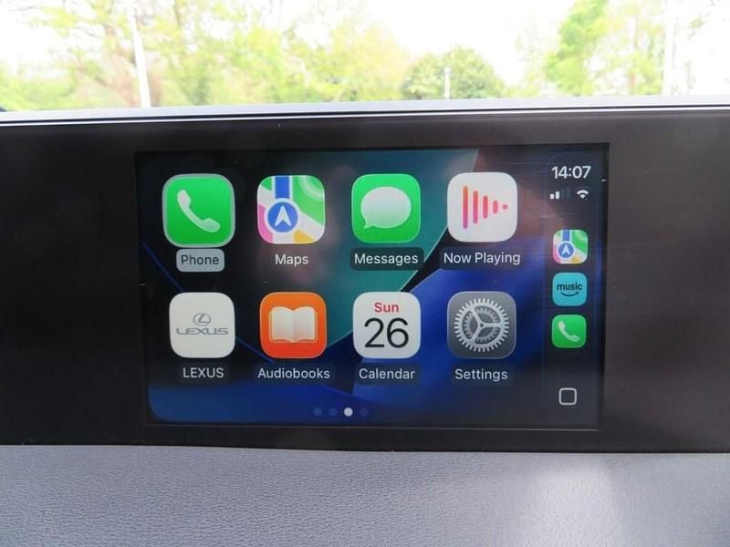 Used Lexus UX 184 HP (135 kW) 2022 Black SUV