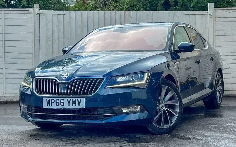 Used Skoda Superb 190 HP (139 kW) 2017 Hatchback