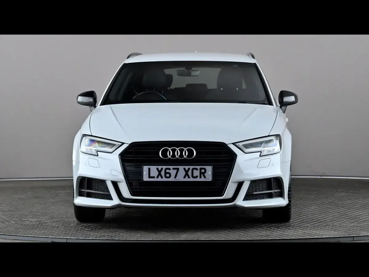 Used Audi A3 Black Edition 150 HP (110 kW) 2017 White Hatchback