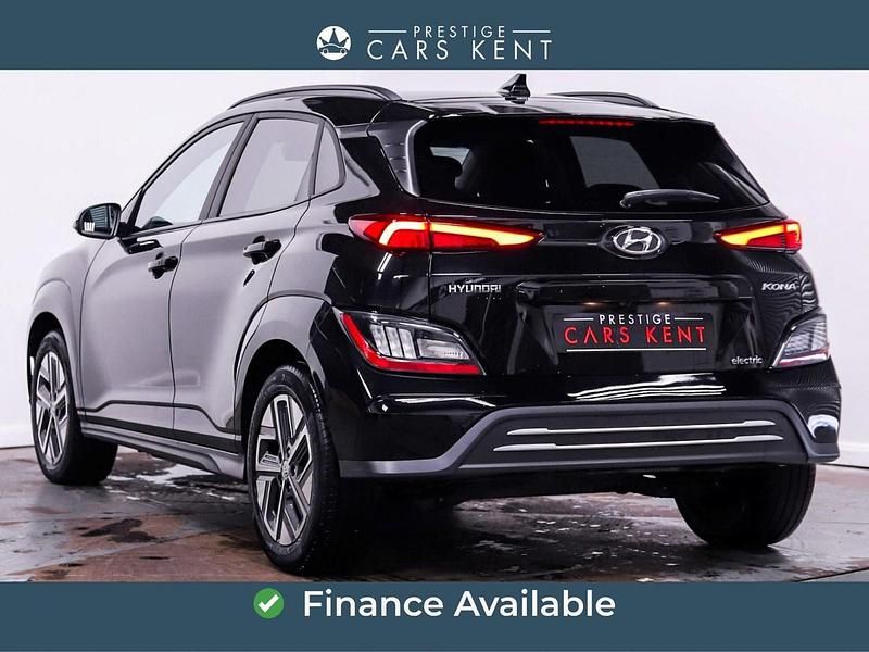 Used Hyundai Kona Premium 150 kW (204 HP) 2022 Black SUV