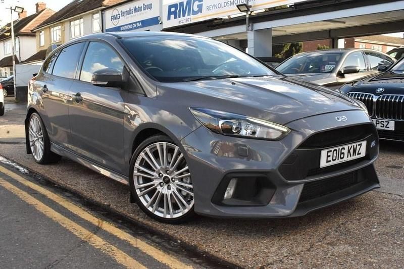Used Ford Focus RS 350 HP (257 kW) 2016 Grey Hatchback