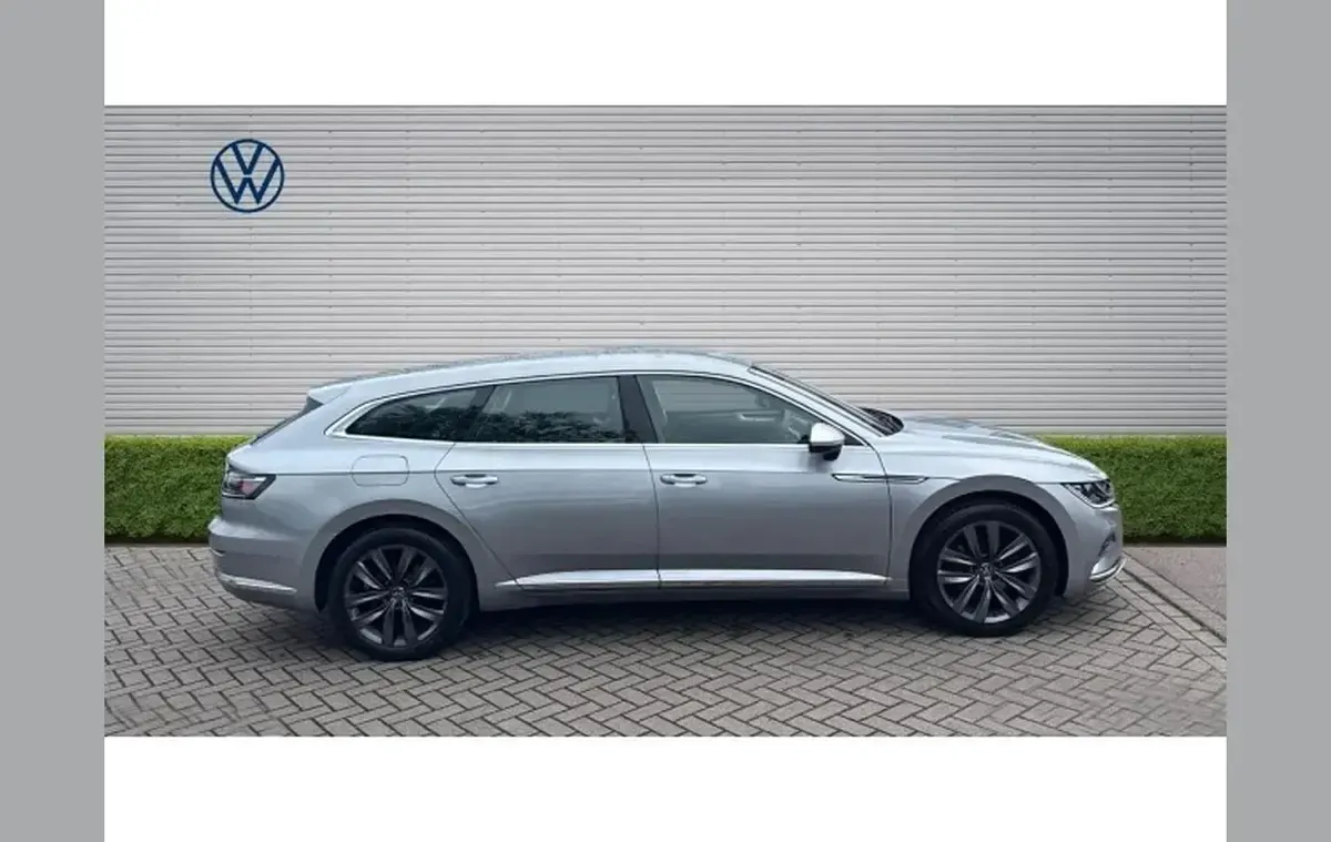 Used VW Arteon Elegance 218 HP (160 kW) 2022 Silver Estate