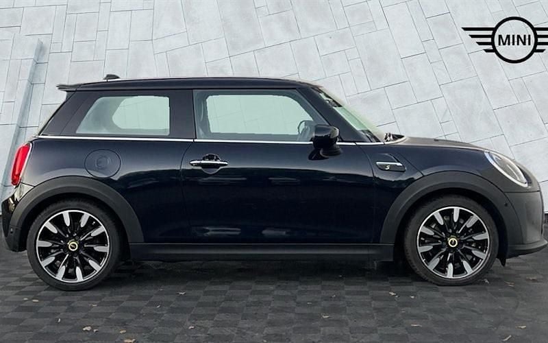 Used Mini Cooper Level 3 135 kW (184 HP) 2023 Hatchback