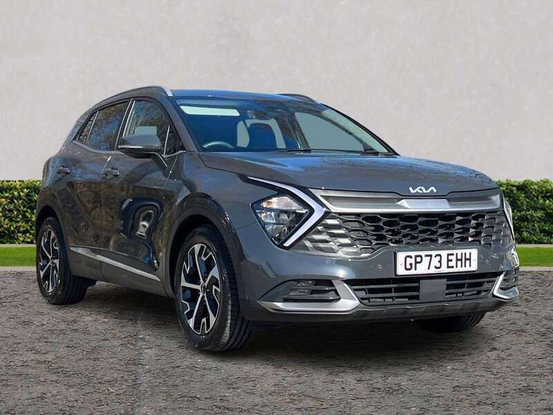 Grey Used 2024 Kia Sportage 3 SUV | £25,299 (Good price) - Image 1/4