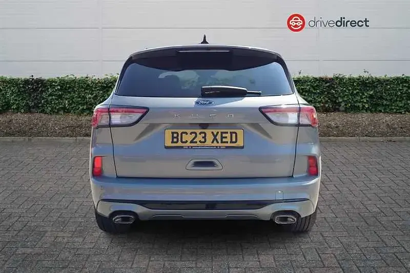 Used Ford Kuga ST-Line 150 HP (110 kW) 2023 Silver SUV