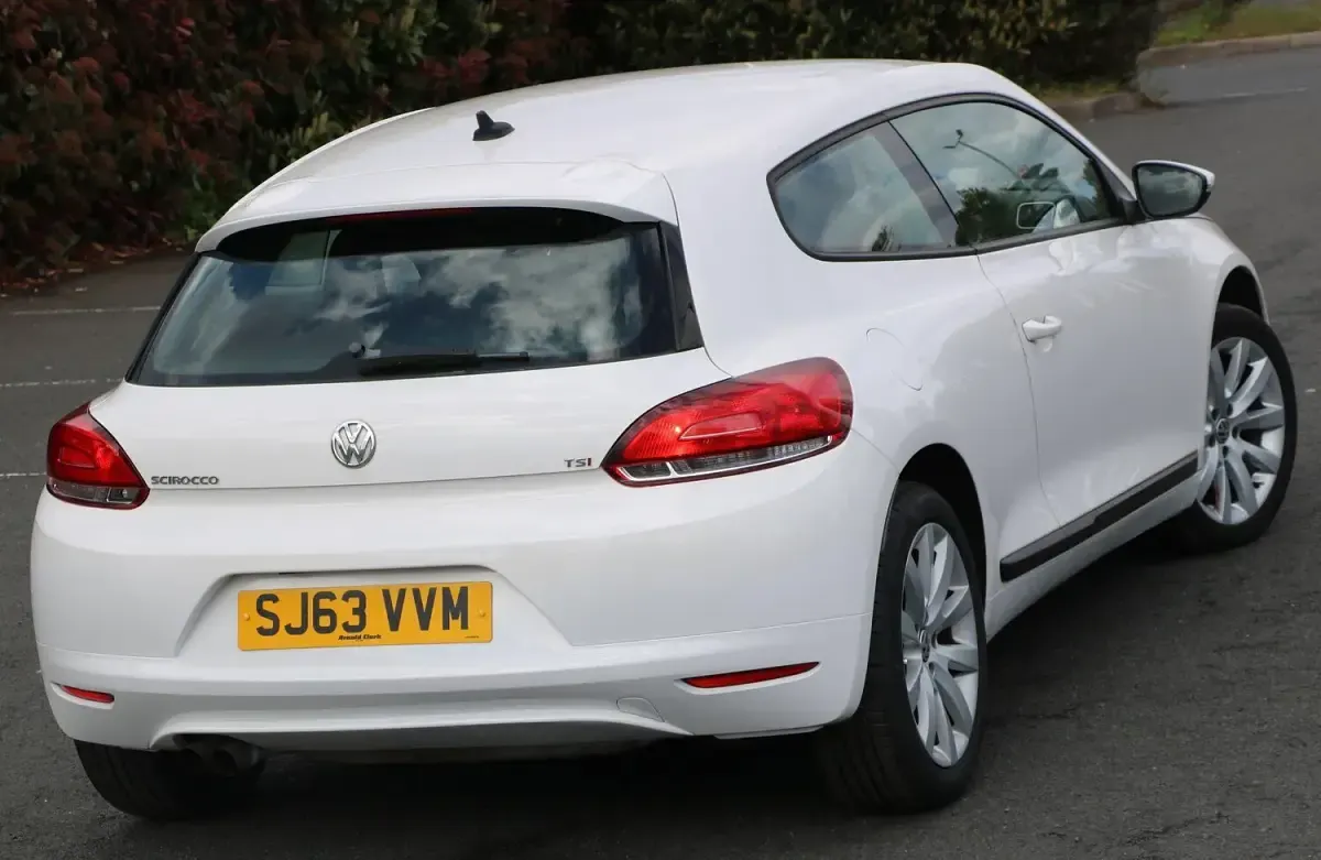 Used VW Scirocco 122 HP (89 kW) 2013 White Coupe