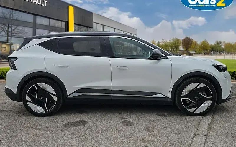 Used Renault Scenic E-Tech Iconic 160 kW (218 HP) 2024 SUV